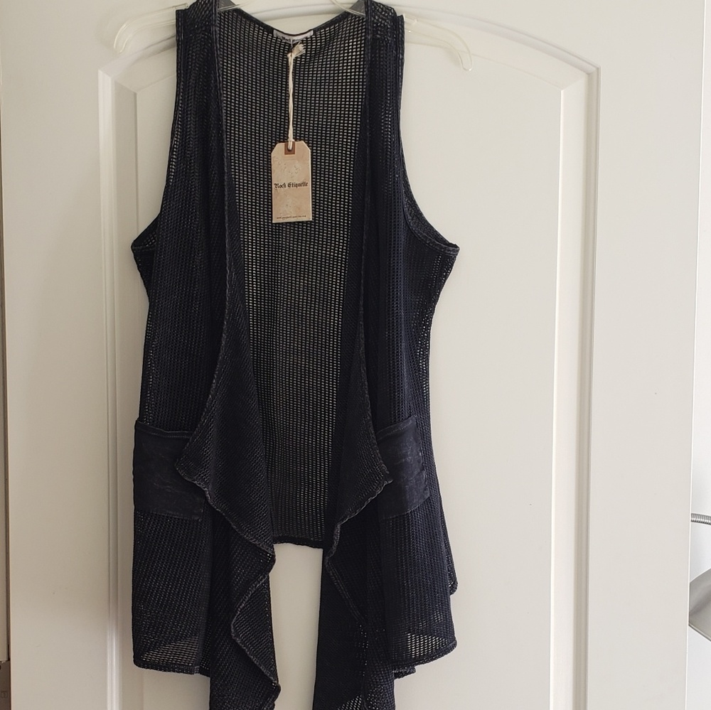 NEW Mesh garment dyed vest